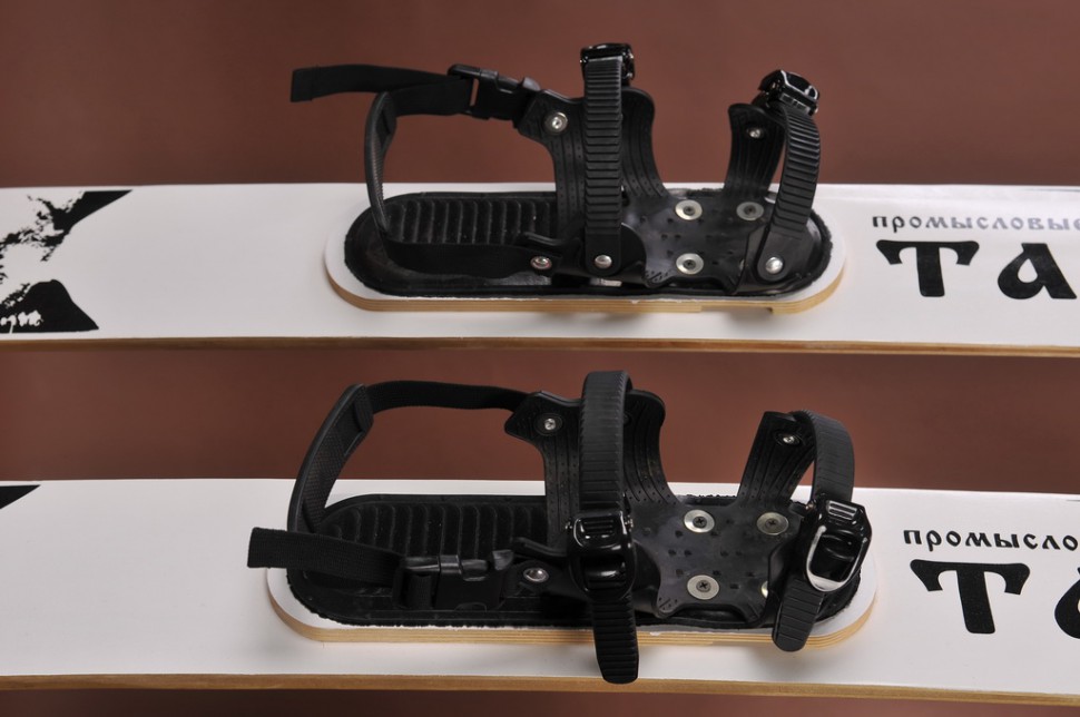 Крепление полужесткое для охотничьих и туристических лыж с пяткой 1